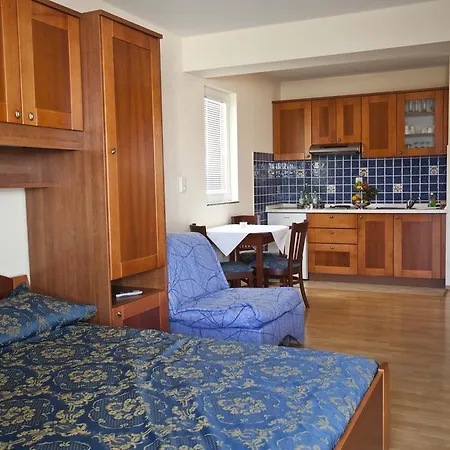 Bijeli Delfin 比奥格勒·纳·莫鲁