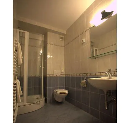 公寓 Bijeli Delfin *