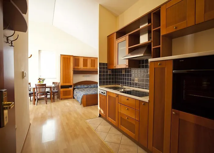 Bijeli Delfin 아파트 *