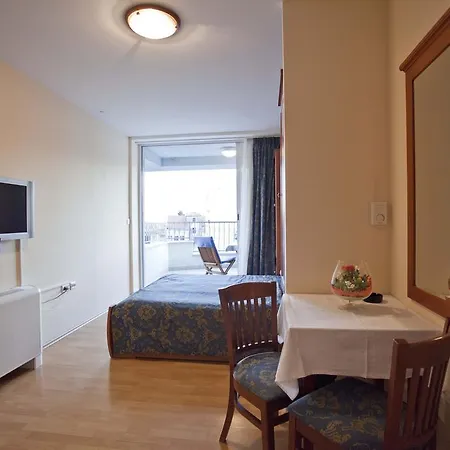 Bijeli Delfin Apartment *