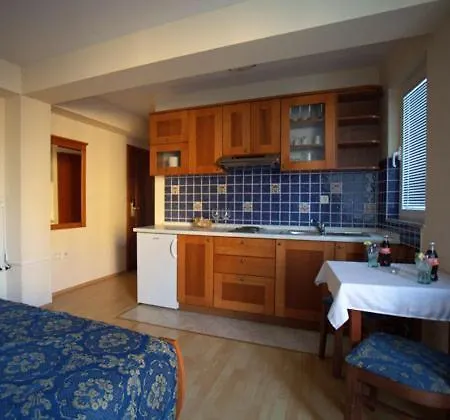 Bijeli Delfin Apartment Biograd Na Moru